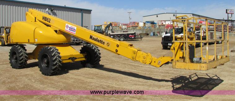 image for item Z9203 2001 Haulotte HB62 boom lift