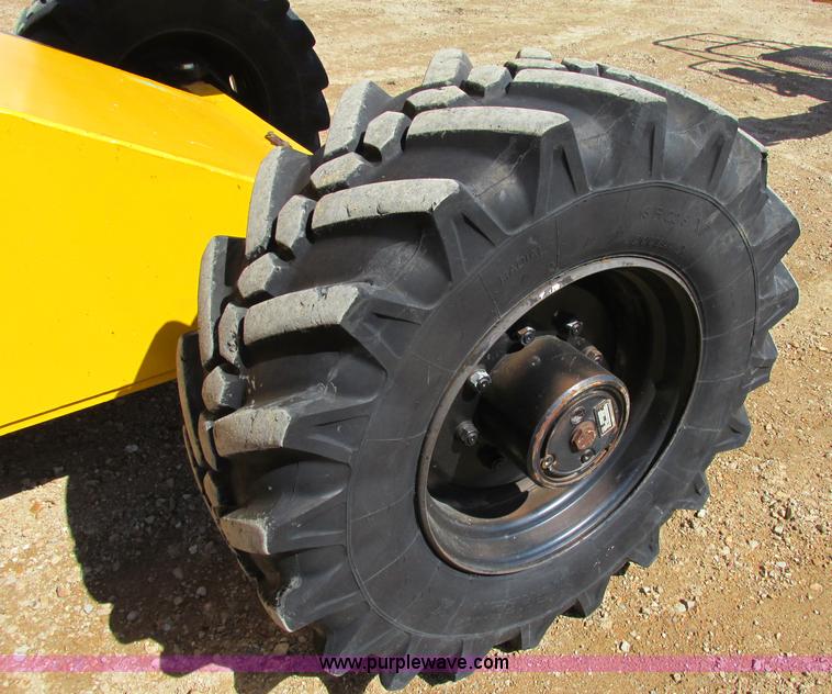 image for item Z9203 2001 Haulotte HB62 boom lift