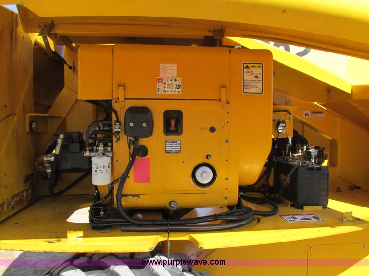 image for item Z9203 2001 Haulotte HB62 boom lift