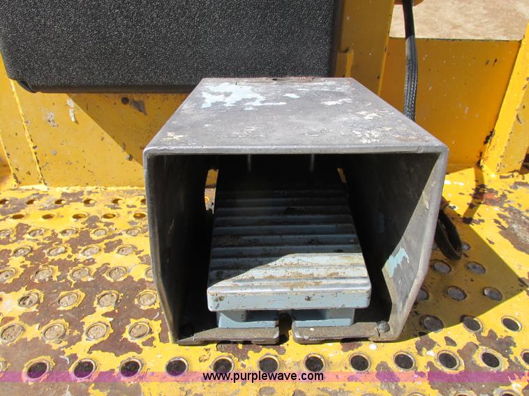 image for item Z9203 2001 Haulotte HB62 boom lift