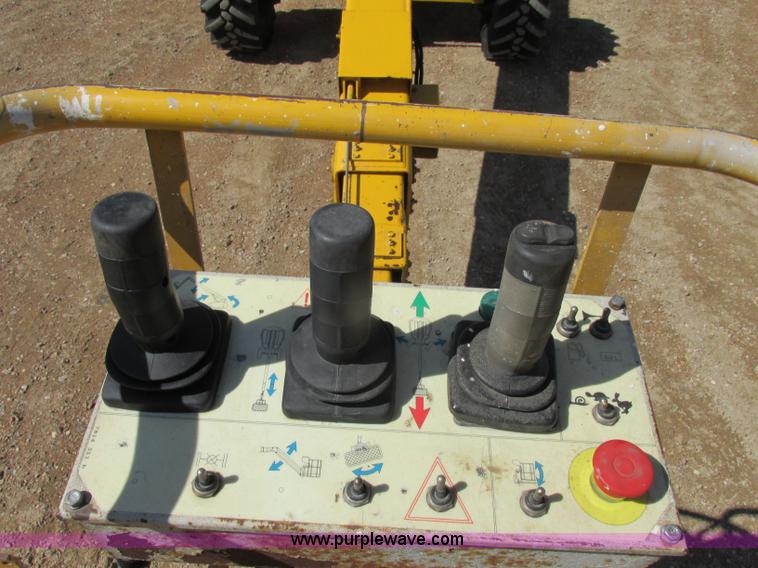 image for item Z9203 2001 Haulotte HB62 boom lift