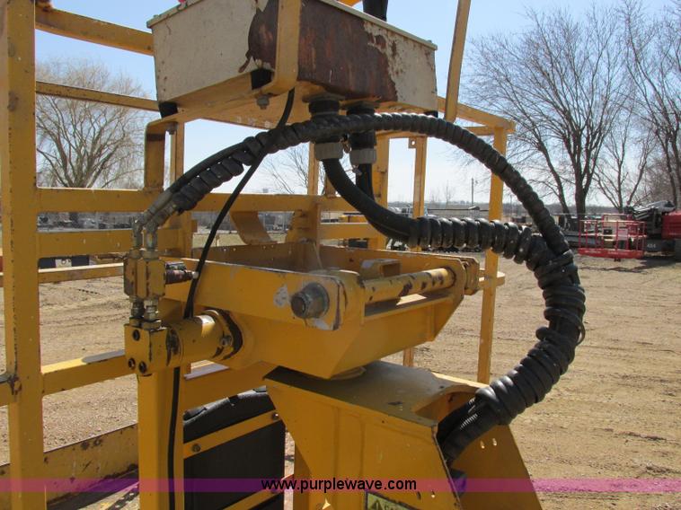 image for item Z9203 2001 Haulotte HB62 boom lift