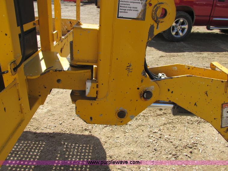 image for item Z9203 2001 Haulotte HB62 boom lift
