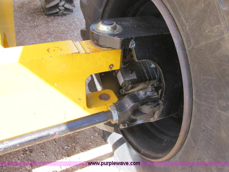 image for item Z9203 2001 Haulotte HB62 boom lift