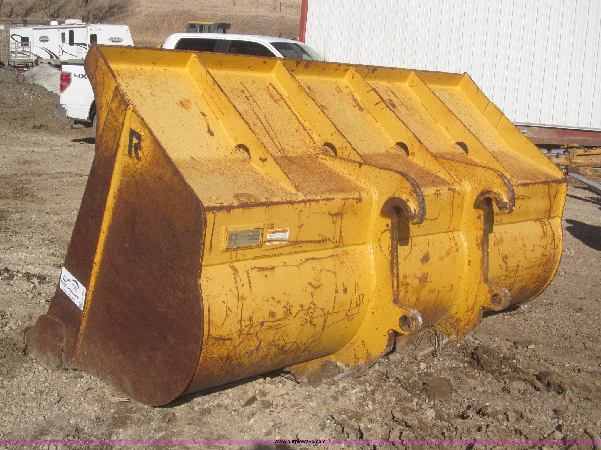 Rockland GPX755D loader bucket in Persia, IA Item F7307 sold Purple