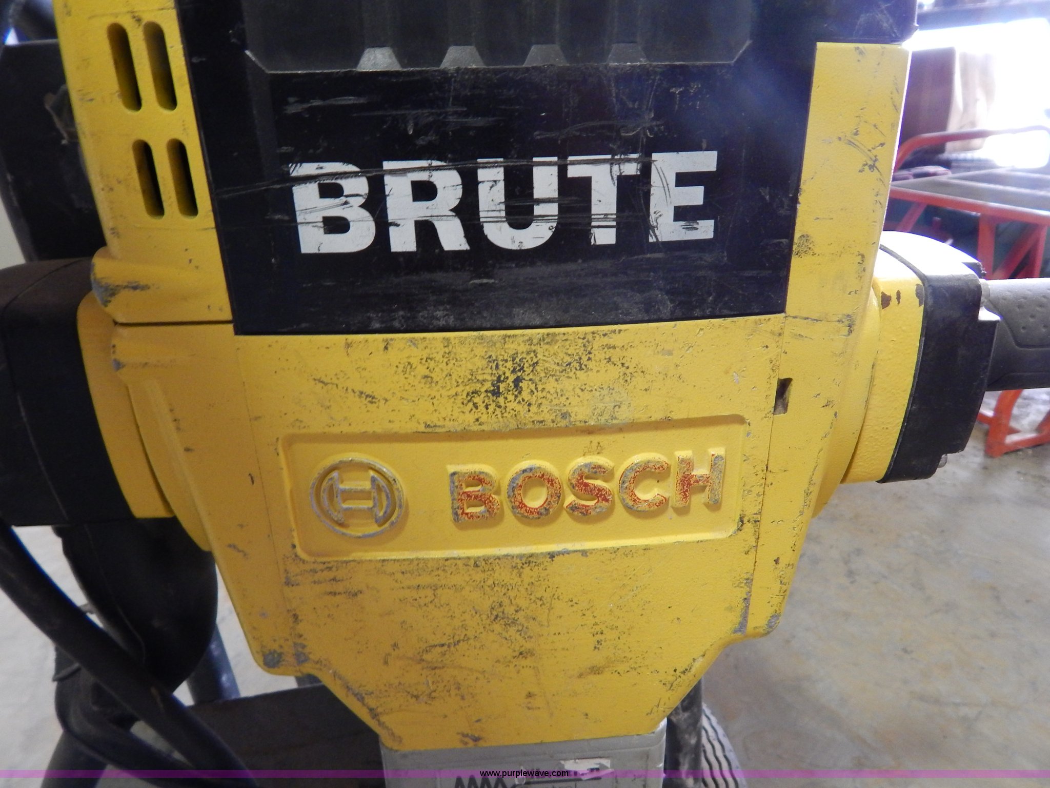 Bosch Brute electric jack hammer in Oak Grove, MO Item Z9399 sold
