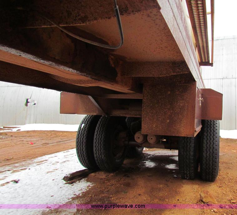 image for item AN9975 1980 custom built vacuum trailer