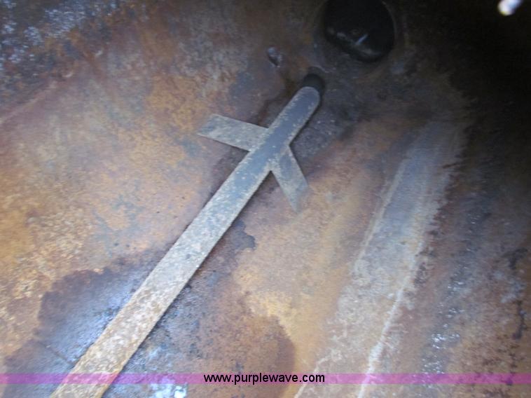 image for item AN9975 1980 custom built vacuum trailer