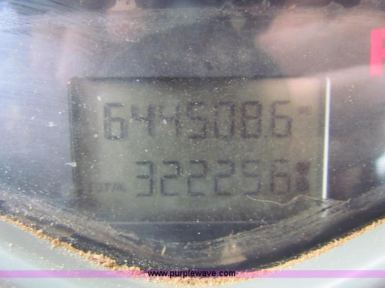 image for item AN9976 2001 Mack CH613 water truck