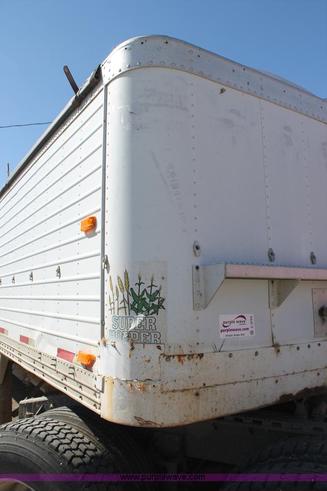 image for item C3753 1987 Timpte double hopper bottom trailer