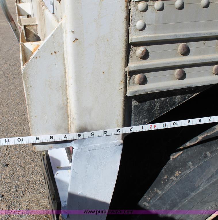 image for item C3753 1987 Timpte double hopper bottom trailer