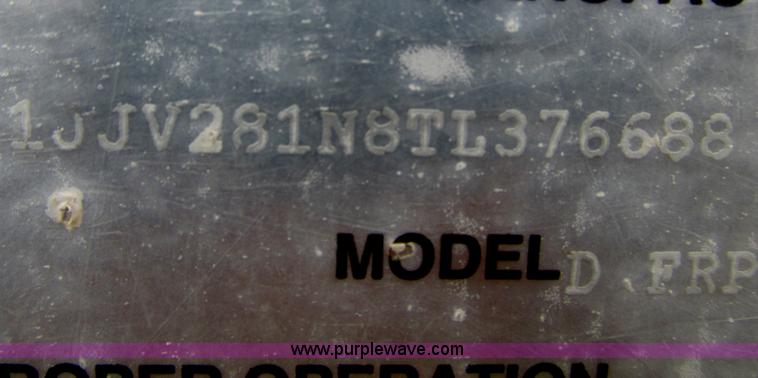 image for item F4266 1996 Wabash 28' pup trailer