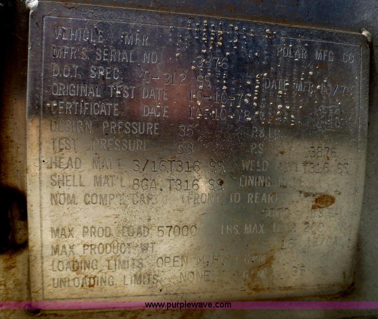 image for item F6824 1979 Polar 5,000 gallon tanker trailer