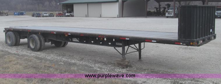 image for item G2335 1989 Transcraft TL90K-45 split-axle flatbed trailer