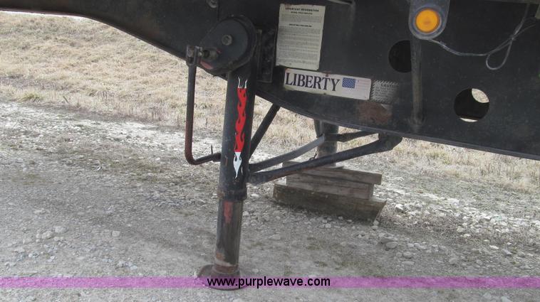 image for item G2335 1989 Transcraft TL90K-45 split-axle flatbed trailer