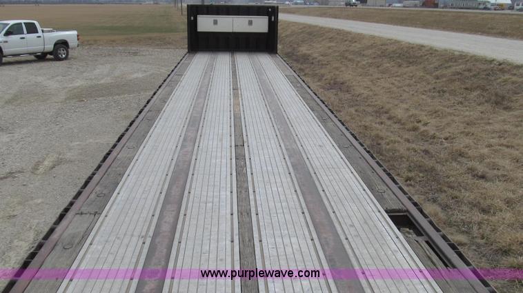 image for item G2335 1989 Transcraft TL90K-45 split-axle flatbed trailer