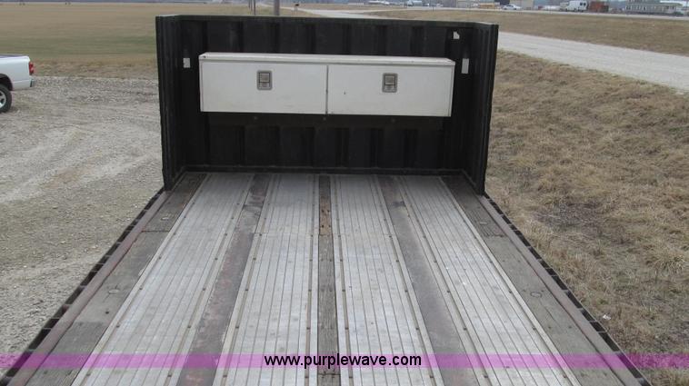 image for item G2335 1989 Transcraft TL90K-45 split-axle flatbed trailer