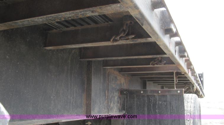 image for item G2335 1989 Transcraft TL90K-45 split-axle flatbed trailer
