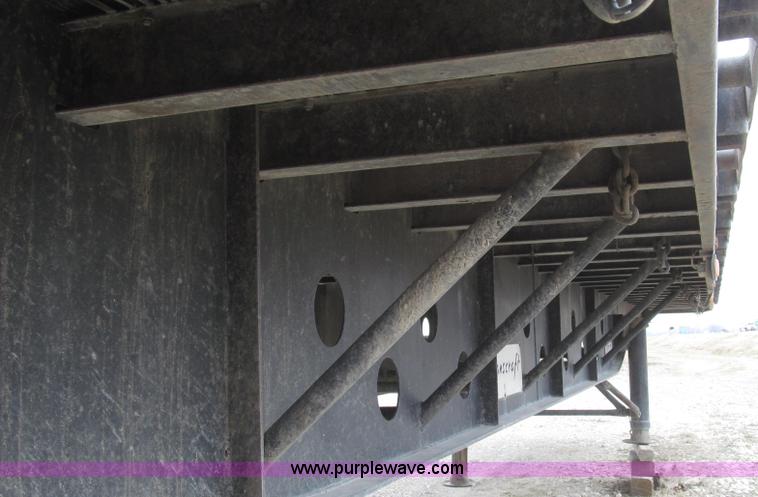 image for item G2335 1989 Transcraft TL90K-45 split-axle flatbed trailer