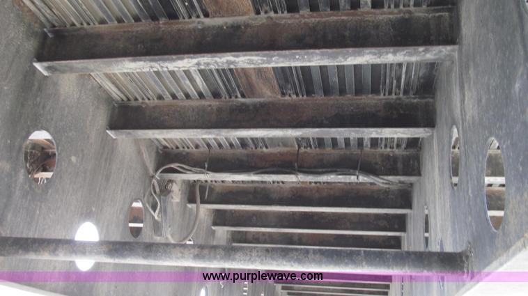 image for item G2335 1989 Transcraft TL90K-45 split-axle flatbed trailer