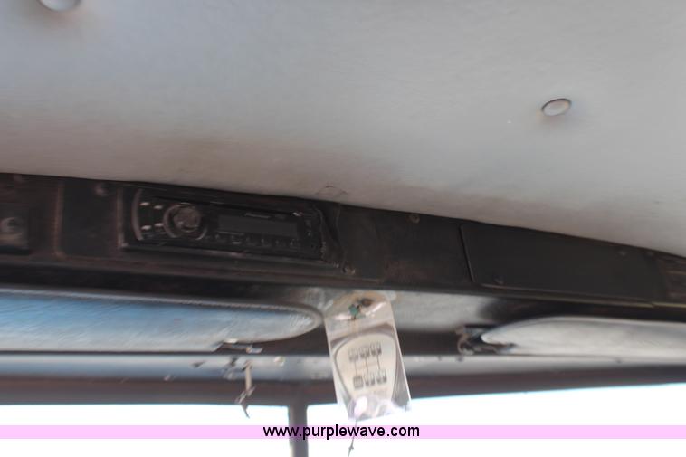 image for item H1447 1990 Kenworth T400A semi truck