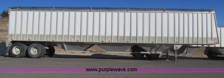 image for item I7202 1992 Cornhusker grain trailer