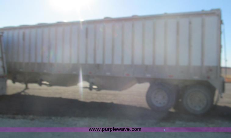 image for item I7202 1992 Cornhusker grain trailer