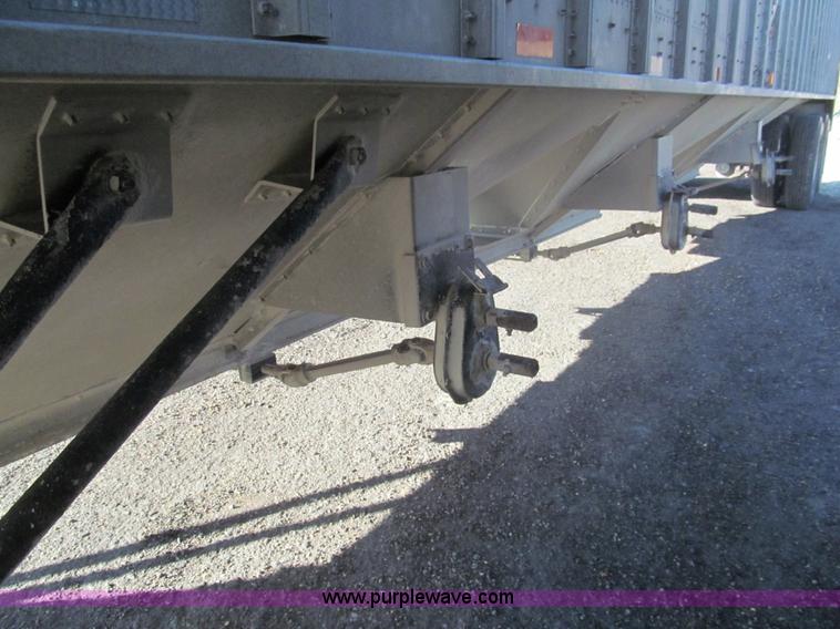 image for item I7202 1992 Cornhusker grain trailer