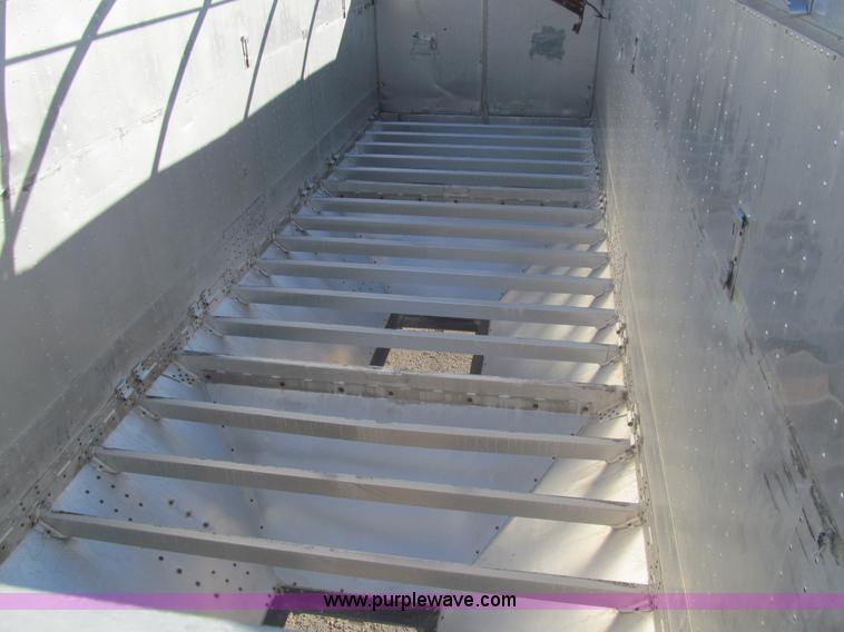 image for item I7202 1992 Cornhusker grain trailer