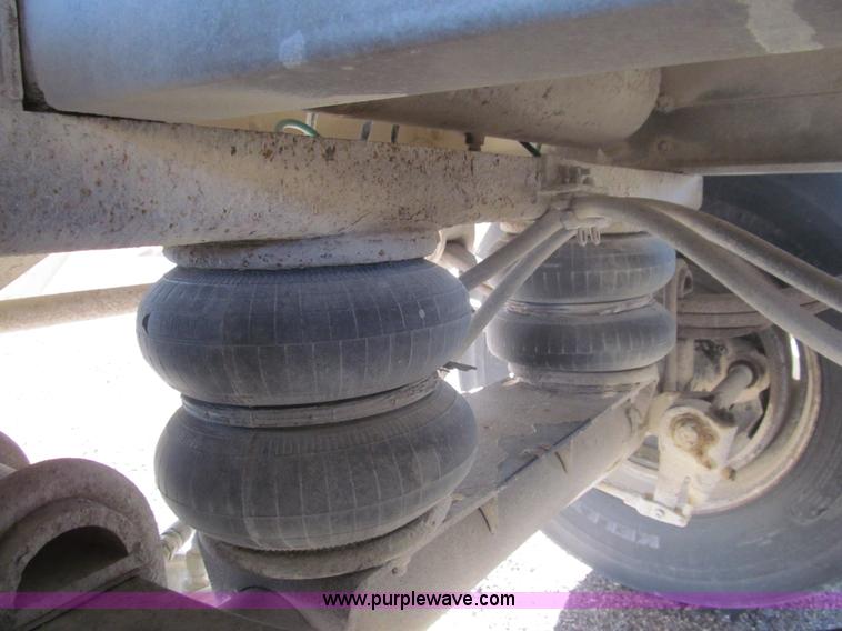 image for item I7202 1992 Cornhusker grain trailer