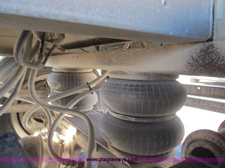 image for item I7202 1992 Cornhusker grain trailer