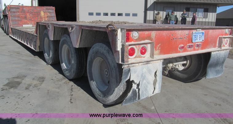 image for item I7203 1983 Trail-Eze FG3517-M3 42' lowboy equipment trailer