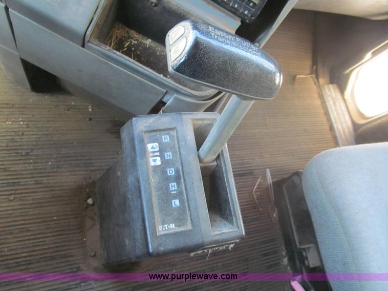 image for item I7208 1998 Freightliner FLC120 semi truck