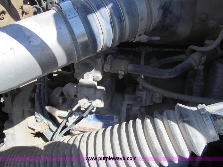 image for item I7208 1998 Freightliner FLC120 semi truck