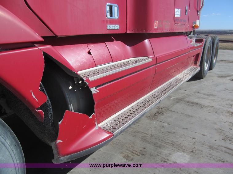 image for item I7208 1998 Freightliner FLC120 semi truck