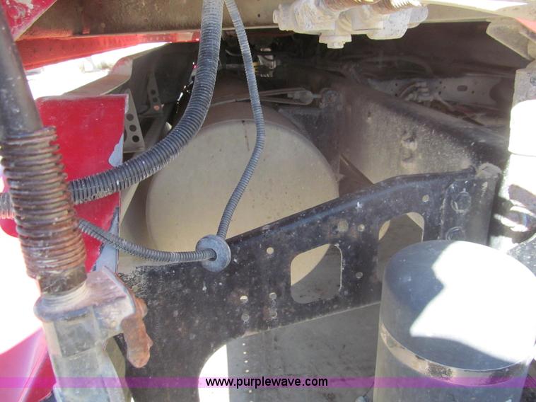 image for item I7208 1998 Freightliner FLC120 semi truck