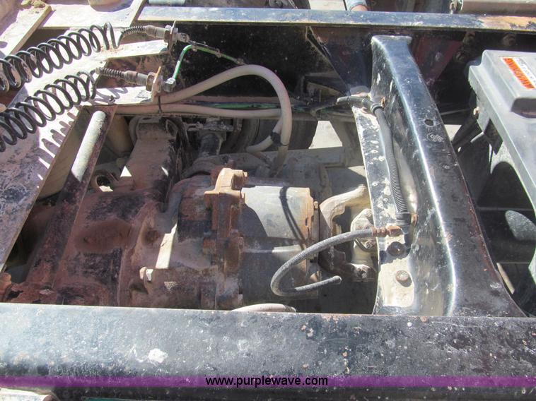 image for item I7208 1998 Freightliner FLC120 semi truck