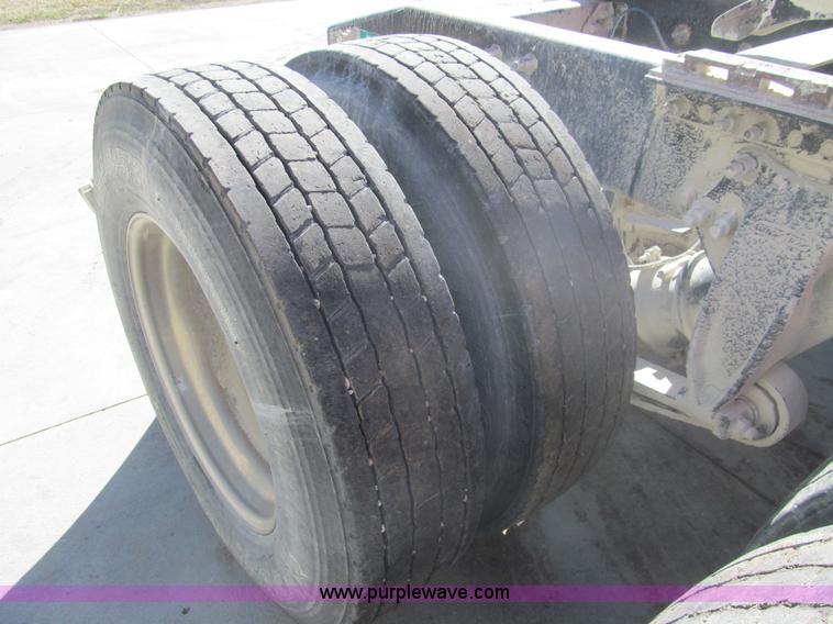 image for item I7208 1998 Freightliner FLC120 semi truck