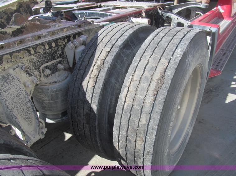 image for item I7208 1998 Freightliner FLC120 semi truck