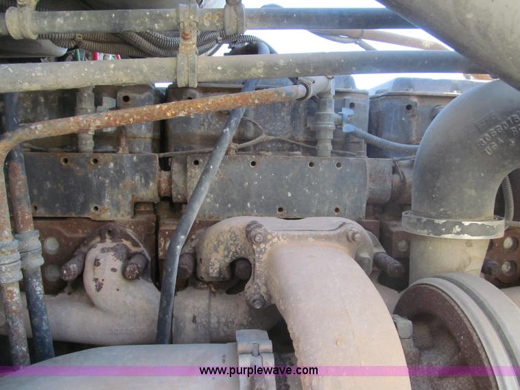 image for item I7210 1995 Freightliner FLD semi truck