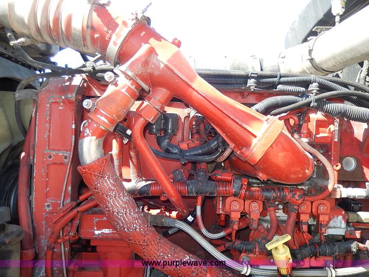 image for item I9298 2005 Kenworth W900L semi truck