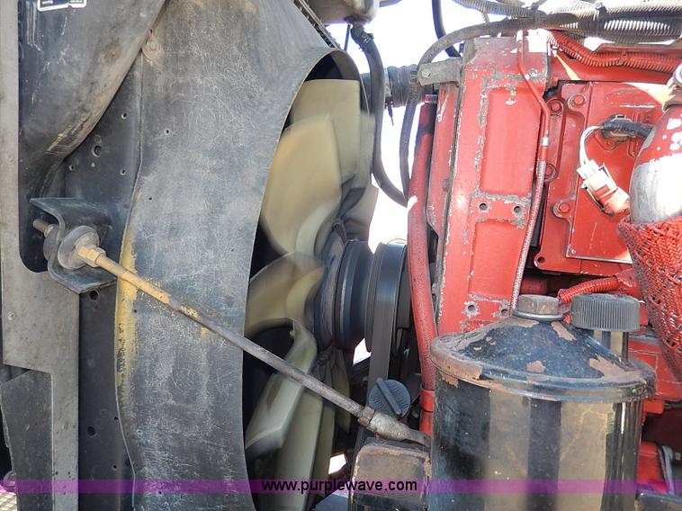 image for item I9298 2005 Kenworth W900L semi truck