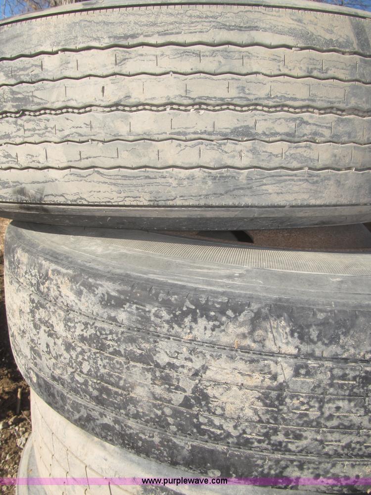 image for item AE9346 (7) 295/75R22.5 tires and 10 bolt wheels