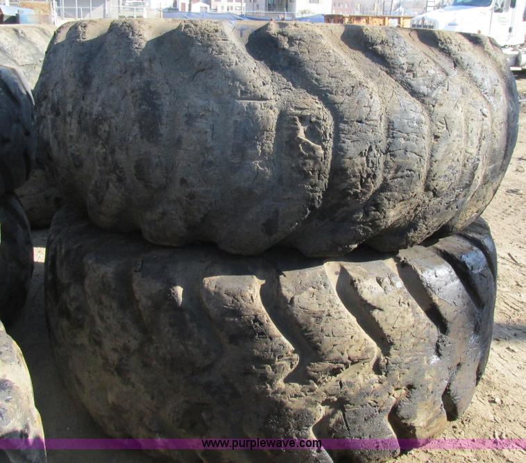 image for item AN9100 (2) scraper/loader tires