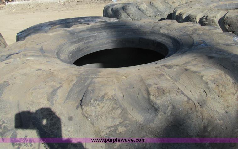 image for item AN9100 (2) scraper/loader tires