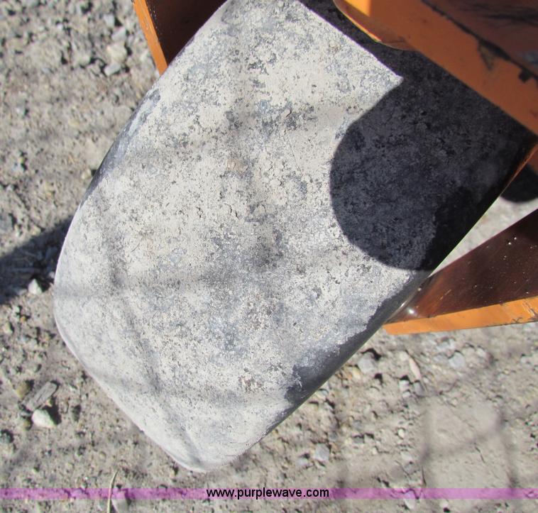 image for item AN9906 Skag Tiger Cat ZTR heavy duty commercial mower