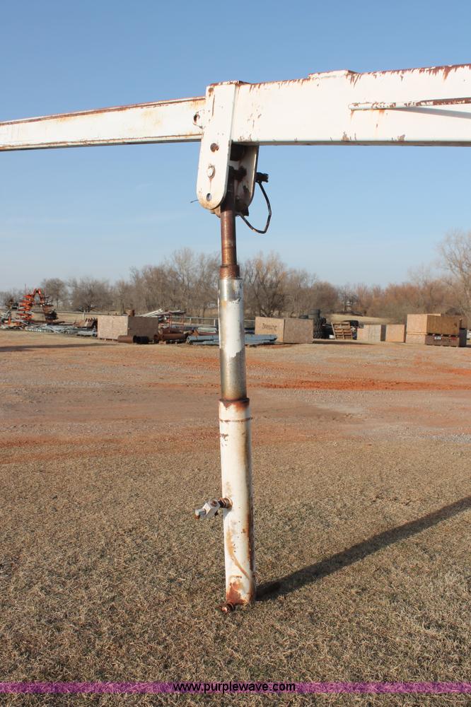 image for item AO9481 Taskmaster HL2000 telescopic boom