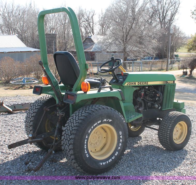 image for item AO9487 1988 John Deere 755 MFWD tractor