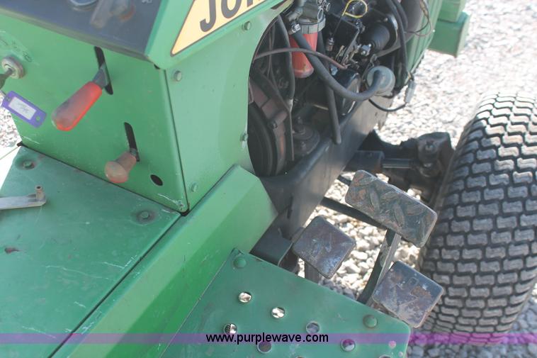 image for item AO9487 1988 John Deere 755 MFWD tractor