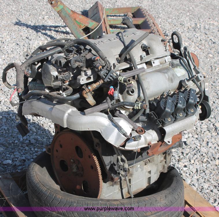 image for item AO9488 General Motors 3.4L six cylinder gas engine